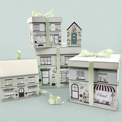 Which UK Mum & Baby gifting company provides free and beautiful gift packaging - as standard?