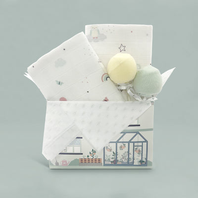 Little Love Muslins and Socks New Baby Gift Set, Neutral