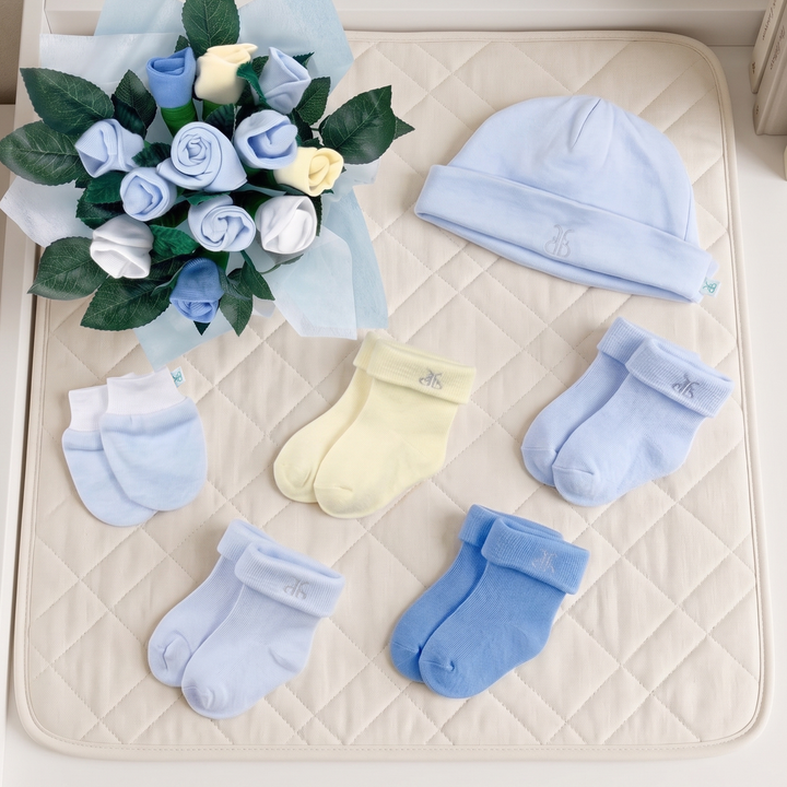 Babyblooms' Welcome Baby Clothes Posy, Blue