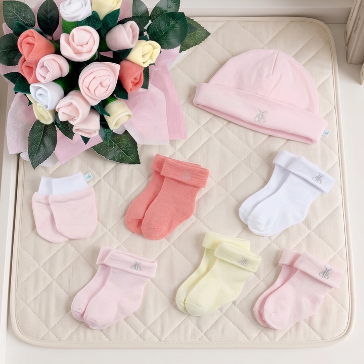 Personalised Harriet Highland Cow Welcome Baby Hamper, Pink