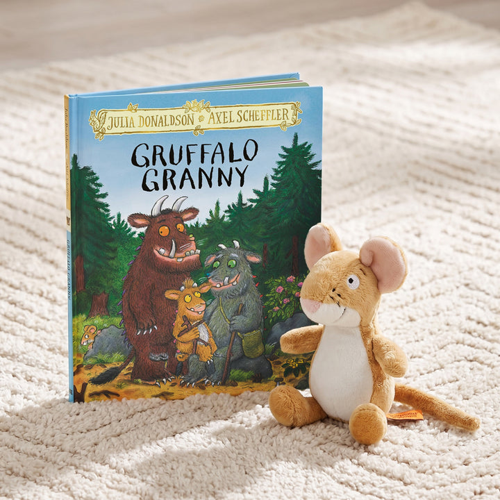 Gruffalo Granny Hardback Book with Gruffalo Mouse Soft Toy