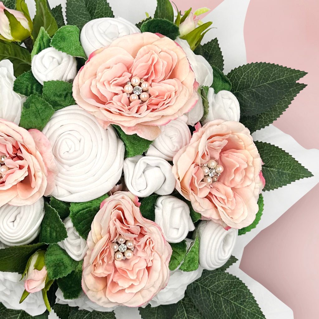 Mother's Day Luxury Rose Baby Clothes Bouquet